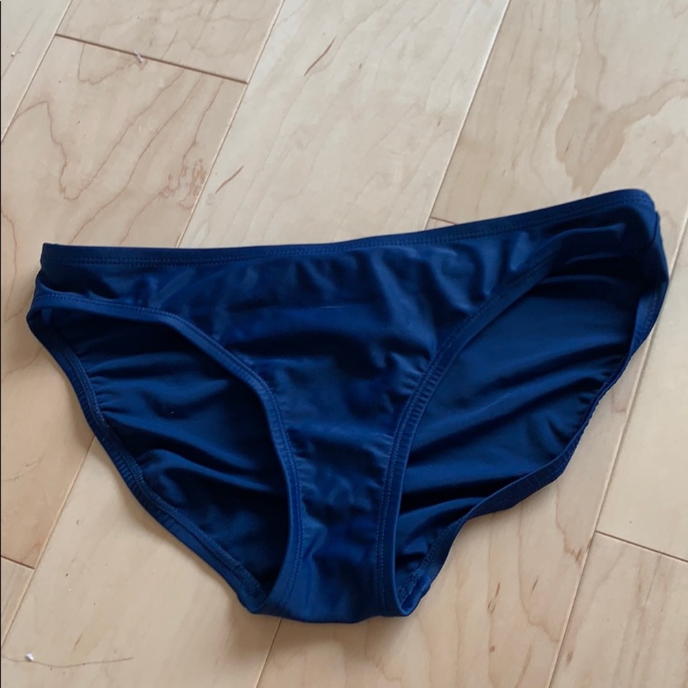 Swimsuit bottom